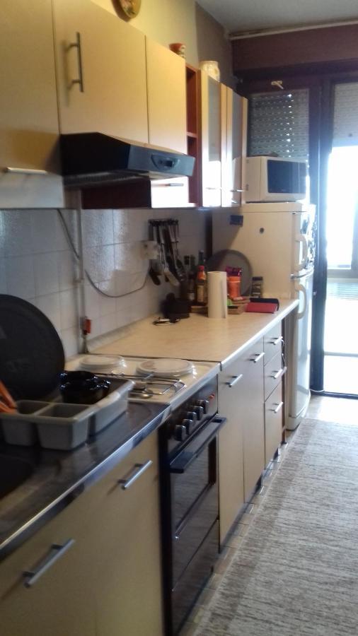 Ferienwohnung Apartman Lana ,Froudeova Ulica 3 Nasuprot Zg Velesajma Zagreb Exterior foto