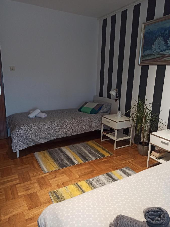 Ferienwohnung Apartman Lana ,Froudeova Ulica 3 Nasuprot Zg Velesajma Zagreb Exterior foto
